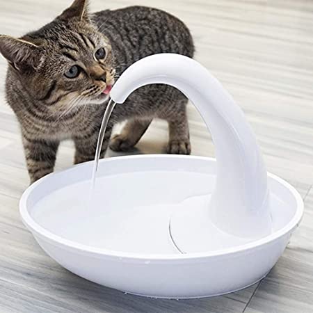 Cat Mate Fountain Water Dispenser by Animate 
